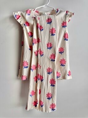 Zara Girl Cream Floral Ribbed Two-Piece Set - Pink & Blue Flowers size 6